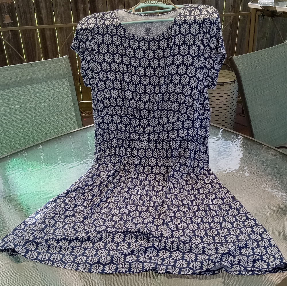 NWT Croft & Barrow Short Sleeve Midi Dress, Navy/White, L